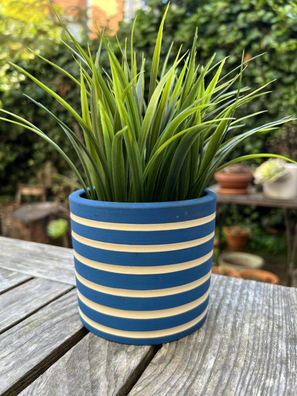 dark blue stripe planter