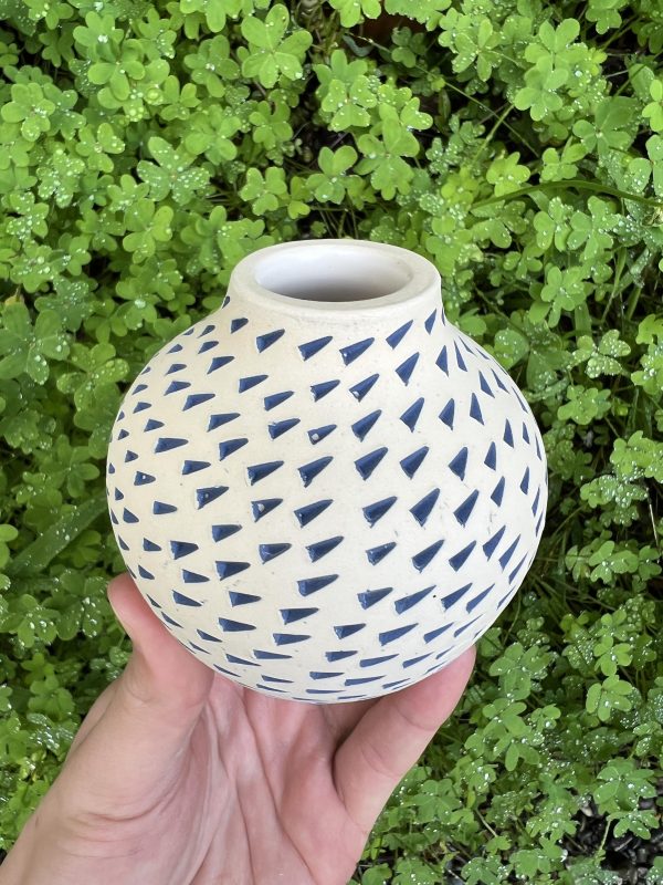 white blue purple triangle vase
