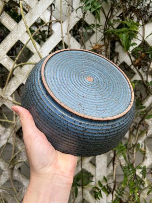 blue speckle serving bowl